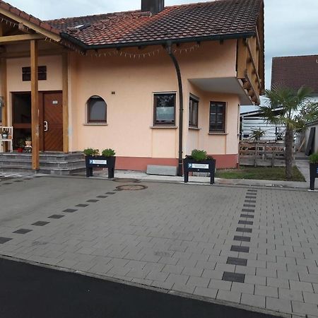 Ferienwohnung Glueckskinder Apartment Rosa รูสท์ ภายนอก รูปภาพ